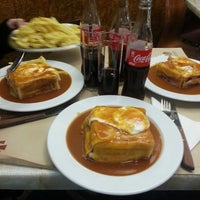 Foto tomada en Café Atenas  por André G. el 3/20/2013