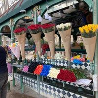 Photo taken at Flowers Market | ყვავილების ბაზარი by Khalid M. on 2/1/2024