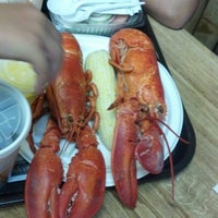 Das Foto wurde bei Jake&amp;#39;s Seafood Restaurant von Danielle am 8/25/2012 aufgenommen