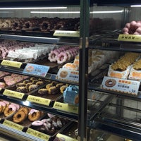 Photo taken at Mister Donut by Gary on 4/18/2016