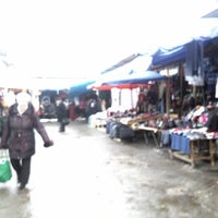 Photo taken at люберцы продуктовый рынок by Vladimir V. on 12/11/2012