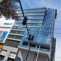 รูปภาพถ่ายที่ Mall of Sofia โดย Mihail T. เมื่อ 9/26/2022
