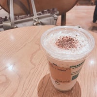 Photo taken at Starbucks by あおみの on 4/11/2022
