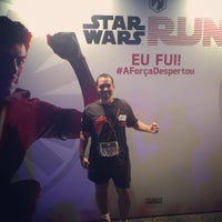 Photo taken at Star Wars Run - 6K by Rogers R. on 11/28/2015