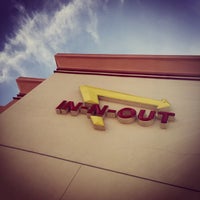 Photo taken at In-N-Out Burger by Ron v. on 4/24/2016