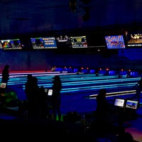 Photo taken at Zodo&amp;#39;s Bowling &amp;amp; Beyond by Ron v. on 6/4/2017