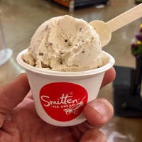 Photo taken at Smitten Ice Cream by Ron v. on 10/28/2016
