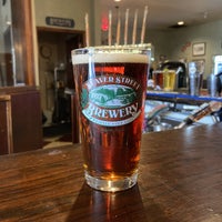 Photo taken at Beaver Street Brewery by Robert B. on 10/5/2022