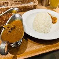 Photo taken at Club of Tokyo Famous Curry Diners by くぼこぽ on 4/22/2024