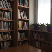 Photo taken at Kadıköy Belediyesi Muhtar Özkaya Halk Kütüphanesi by Seda on 11/26/2017