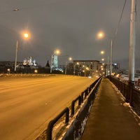 Photo taken at Новоспасский мост / Novospassky Bridge by Max R. on 12/8/2021