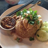 On S Kitchen Thai Cuisine Thai Restaurant In Hamline Midway