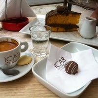 Снимок сделан в Icab Chocolate Gourmet пользователем Ligia 12/18/2012