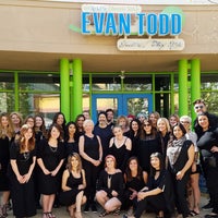 6/28/2017 tarihinde Evan Todd Salon &amp;amp; Spaziyaretçi tarafından Evan Todd Salon &amp;amp; Spa'de çekilen fotoğraf