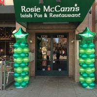 Снимок сделан в Rosie McCann&amp;#39;s Irish Pub &amp;amp; Restaurant пользователем Rosie McCann&amp;#39;s Irish Pub &amp;amp; Restaurant 9/24/2016