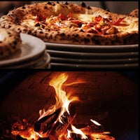รูปภาพถ่ายที่ Piatto Neapolitan Pizzeria โดย Piatto Neapolitan Pizzeria เมื่อ 10/22/2017