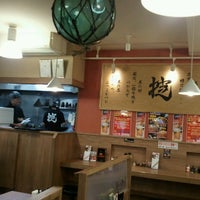 Photo taken at 伝説のすた丼屋 高田馬場店 by MH . on 4/5/2013