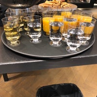 Van Den Assem Shoe Store in Hillegersberg Noord