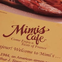 รูปภาพถ่ายที่ Mimi&amp;#39;s Cafe โดย Jesse R. เมื่อ 8/9/2013