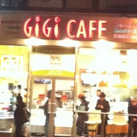Foto tirada no(a) Gigi Cafe por EJ E. em 1/18/2013
