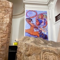 Foto diambil di Museum of Us oleh Alejandra E. pada 8/4/2022