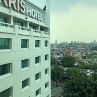 รูปภาพถ่ายที่ HARRIS Hotel Tebet โดย Pradikta Dwi A. เมื่อ 11/17/2018