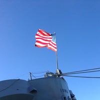 Foto tirada no(a) Battleship IOWA Ship Store por Doug T. em 12/27/2012