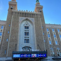 Foto tirada no(a) Altria Theater por Lisa H. em 7/28/2022