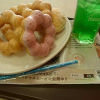 Photo taken at Mister Donut by 猫使い on 10/16/2015
