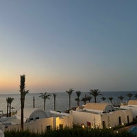Photo taken at Monte Carlo Sharm El Sheikh Resort by Saraa ⠀. on 7/25/2021