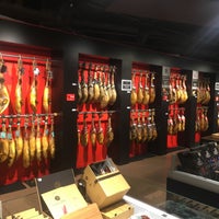 Photo taken at Jamón Experience by Alexey D. on 5/21/2017