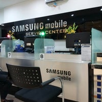 Photo taken at Samsung Service Center PGC by Lusye R. on 1/14/2013