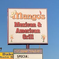 รูปภาพถ่ายที่ Mango&amp;#39;s Mexican and American Grill โดย Pete M. เมื่อ 8/13/2021