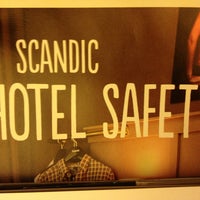 1/14/2013 tarihinde Dmitry B.ziyaretçi tarafından Scandic Hotel Antwerpen'de çekilen fotoğraf