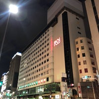 Photo taken at 六本木ロアビル by s∂k∂ on 11/3/2021