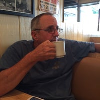 Photo taken at Teddy&amp;#39;s Restaurant by Tom M. on 8/28/2015