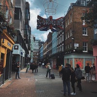 Photo taken at Carnaby Street by M🐪 .. on 9/9/2022