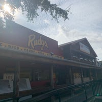 Photo taken at Rudy&amp;#39;s Country Store &amp;amp; Bar-B-Q by World Travels 24 on 7/16/2020