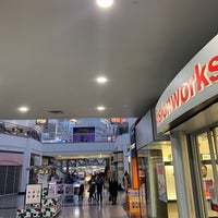 Photo taken at Lincolnwood Town Center by World Travels 24 on 12/30/2019