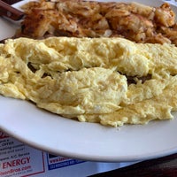 Photo taken at Paul&amp;#39;s Family Diner by Hollie S. on 4/21/2019