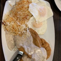 Photo taken at Hibernia Diner by Hollie S. on 1/6/2019