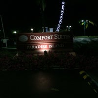 Photo taken at Comfort Suites by Tyler N. on 12/8/2015