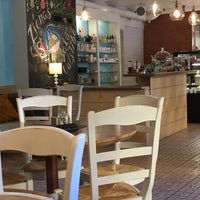 2/24/2018 tarihinde Ricarda Christina H.ziyaretçi tarafından Bhajan Cafe Riga'de çekilen fotoğraf