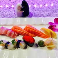 Photo taken at Rumble Fish Japanese Restaurant by Eun-joo C. on 5/3/2018