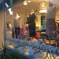 รูปภาพถ่ายที่ Jia Boutique โดย Marina M. เมื่อ 12/13/2012