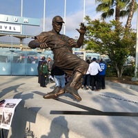Photo taken at Jackie Robinson Statue by Natalie U. on 5/23/2018