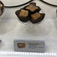 Photo taken at See&amp;#39;s Candies by Natalie U. on 6/7/2021