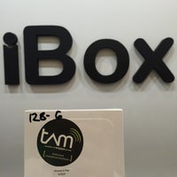 2/6/2015にHRがiBox Apple Storeで撮った写真