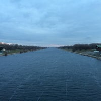 Photo taken at Steinspornbrücke by Ben H. on 1/16/2016