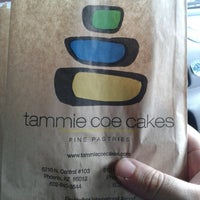 รูปภาพถ่ายที่ Tammie Coe Cakes and MJ Bread โดย Adam M. เมื่อ 8/26/2013